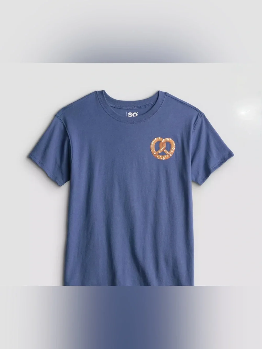 Pretzel Palor Tshirt